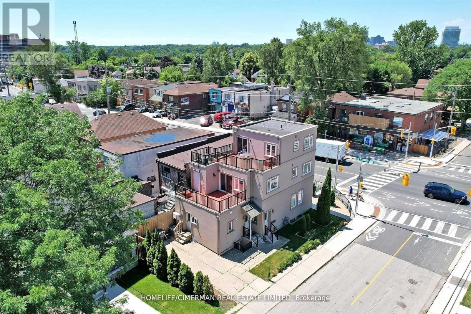 61 SCARLETT ROAD - 33