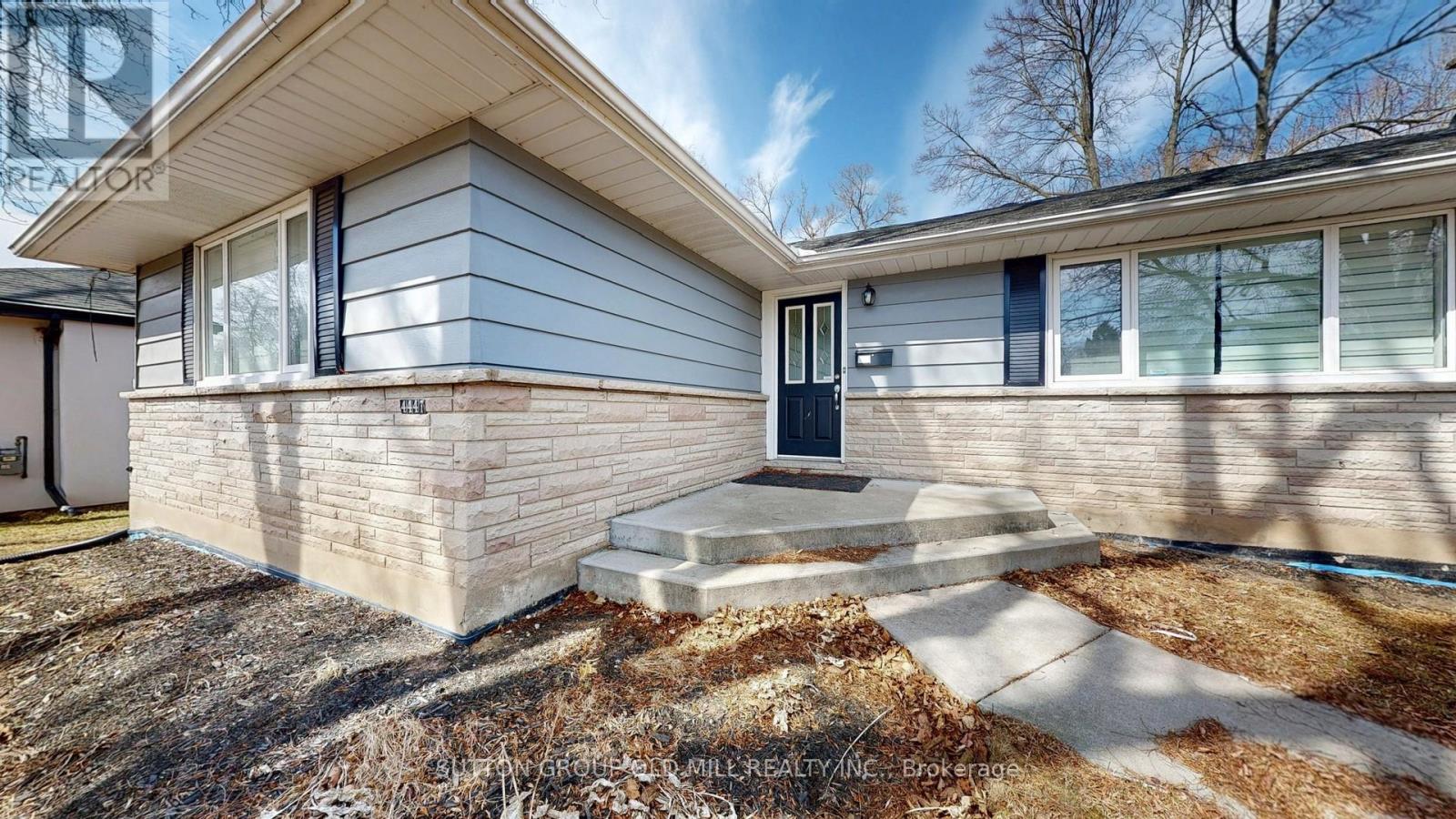 4447 SPRUCE AVENUE - 2