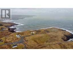 9 Flagstaff Road thumbnail 16