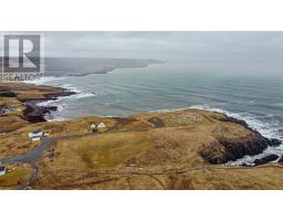 9 Flagstaff Road thumbnail 18
