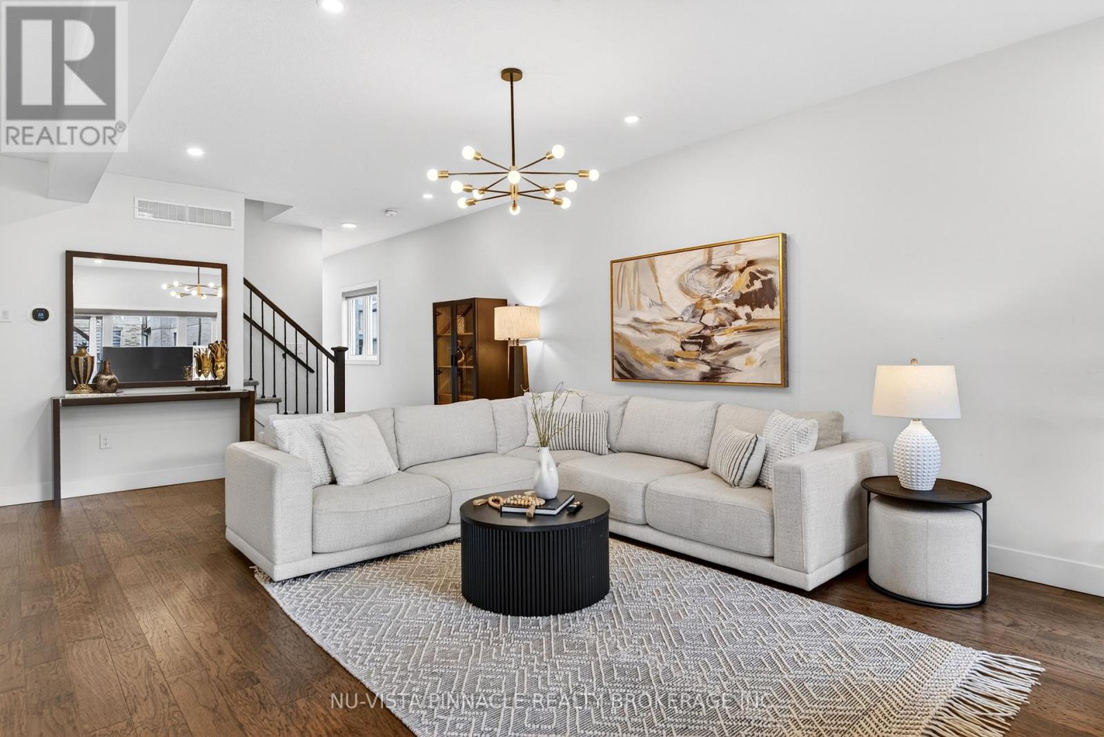 1541 APPLEROCK AVENUE - 14