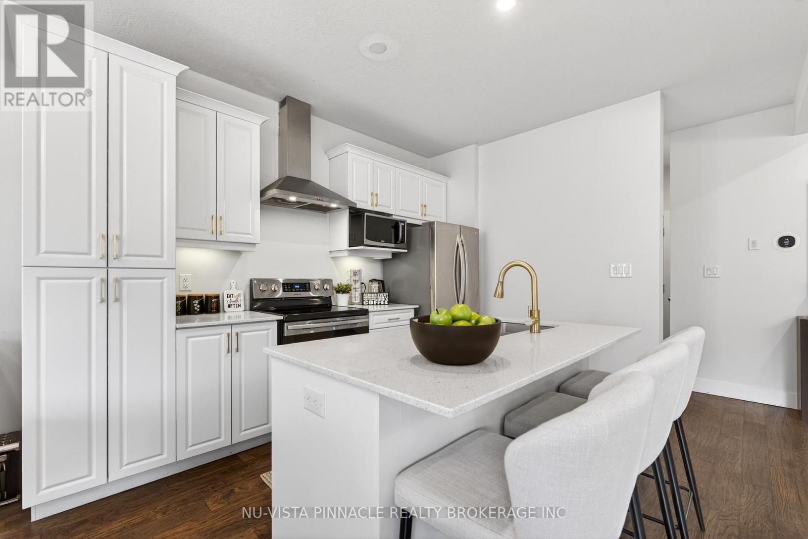 1541 APPLEROCK AVENUE - 16