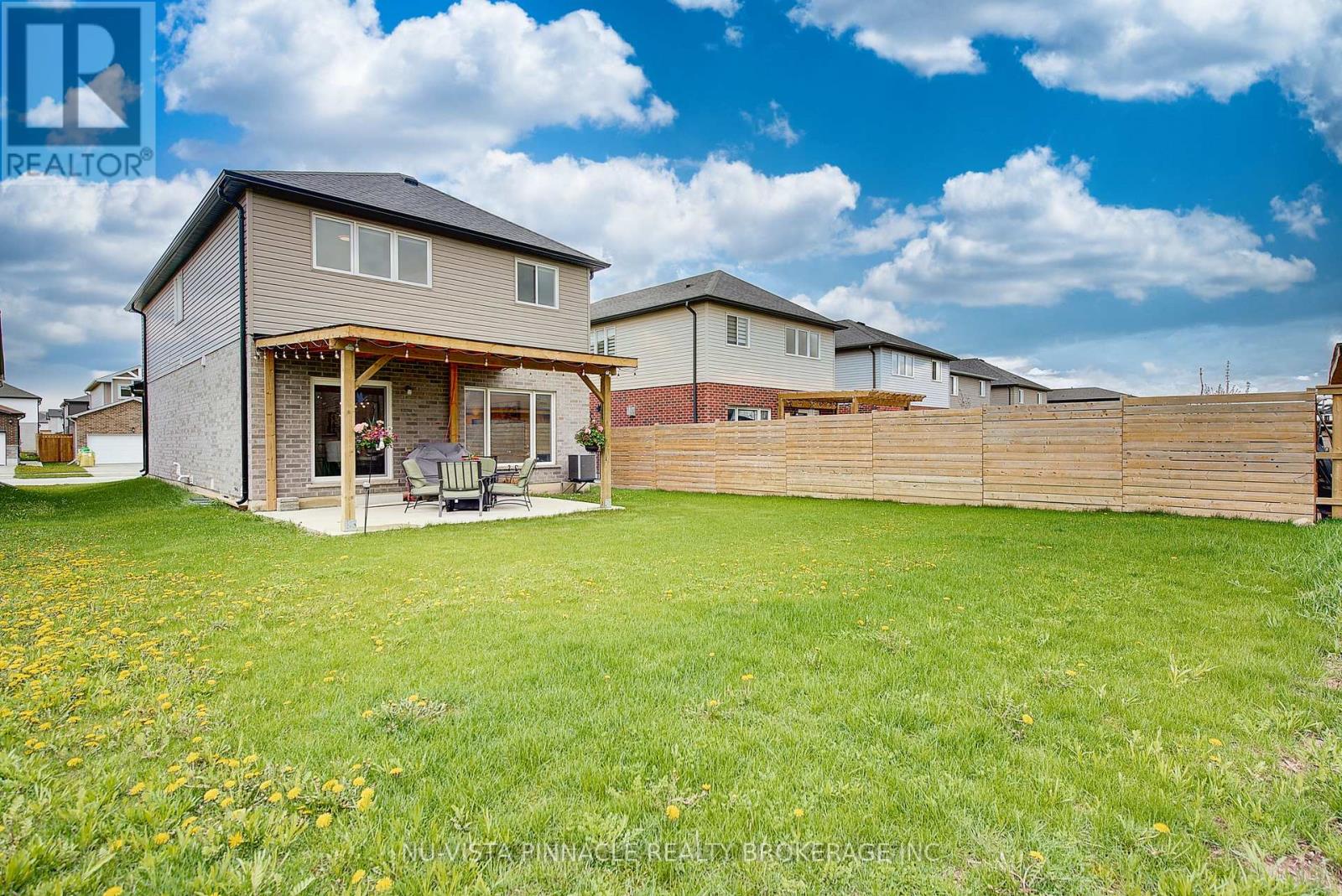 1541 APPLEROCK AVENUE - 42
