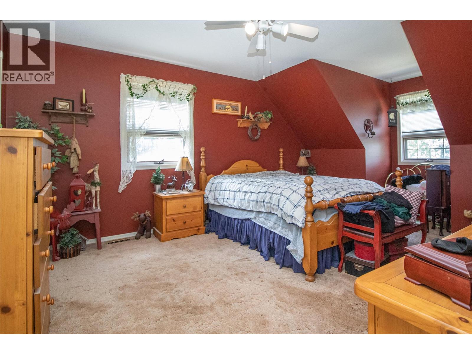 685 Stetson Court, Kelowna