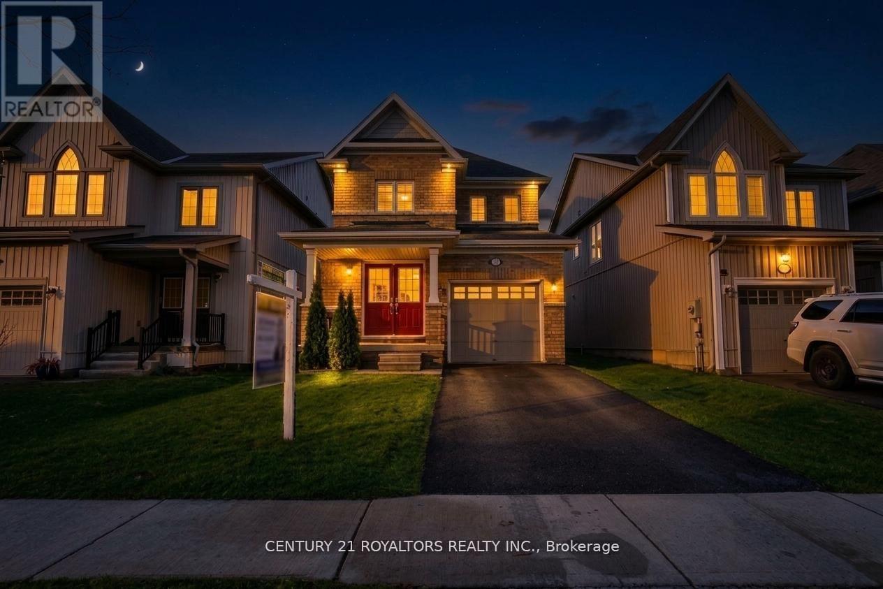 386 THOMPSON STREET - 1