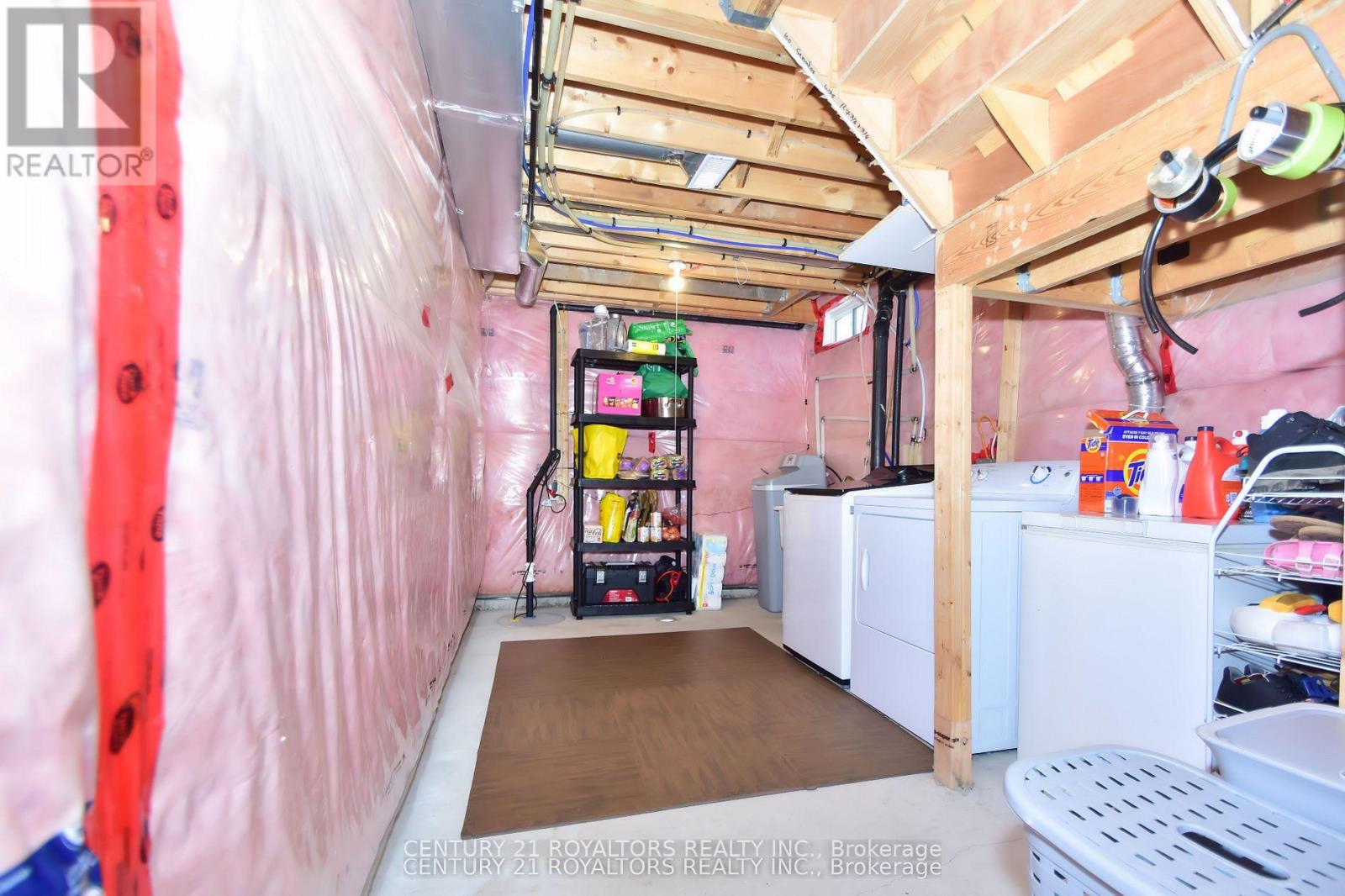 386 THOMPSON STREET - 31