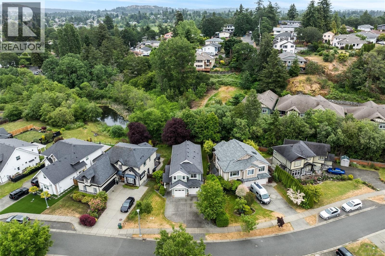 3979 South Valley Dr, Saanich