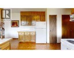201 2nd Avenue E, Eatonia, SK S0L0Y0 Photo 13