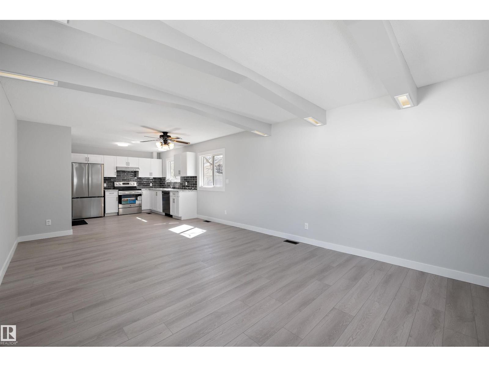 44 Rim RD NW - 10