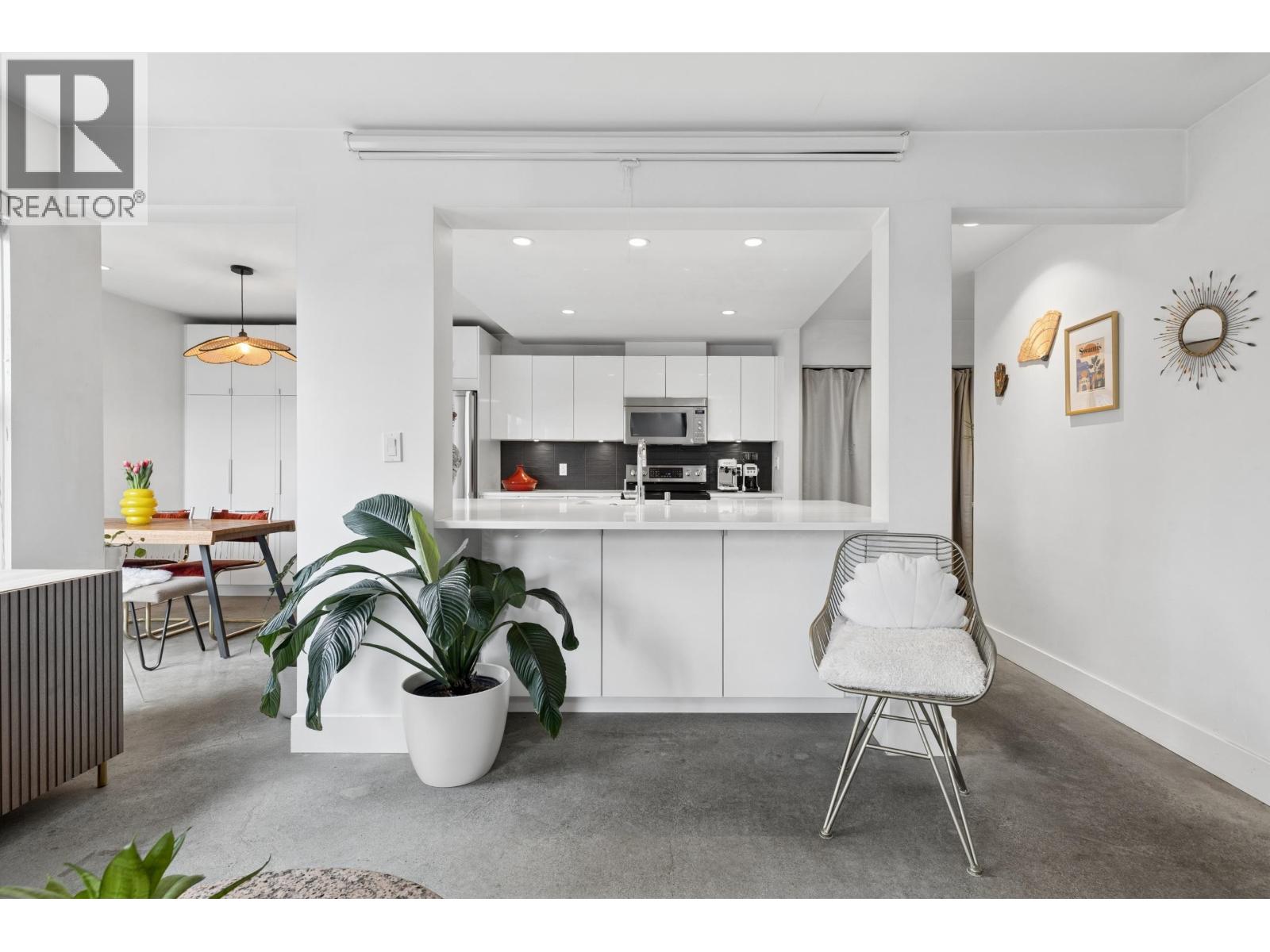105 507 E 6TH AVENUE, Vancouver