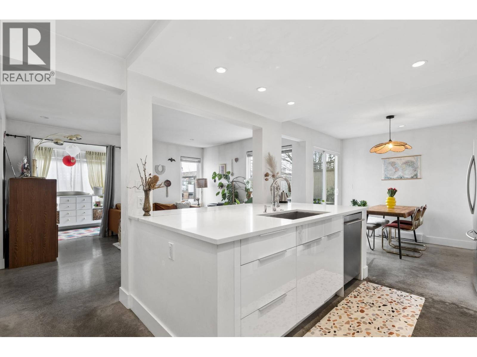 105 507 E 6TH AVENUE, Vancouver
