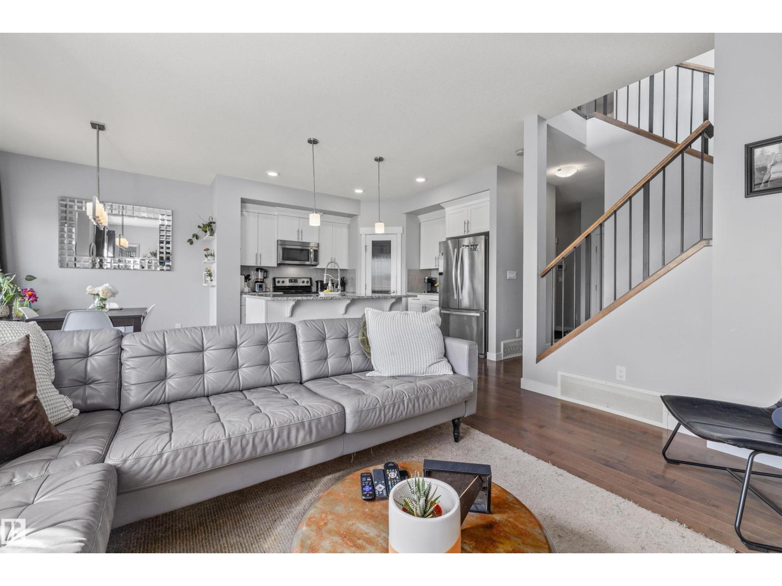 607 40 ST SW — photo 13