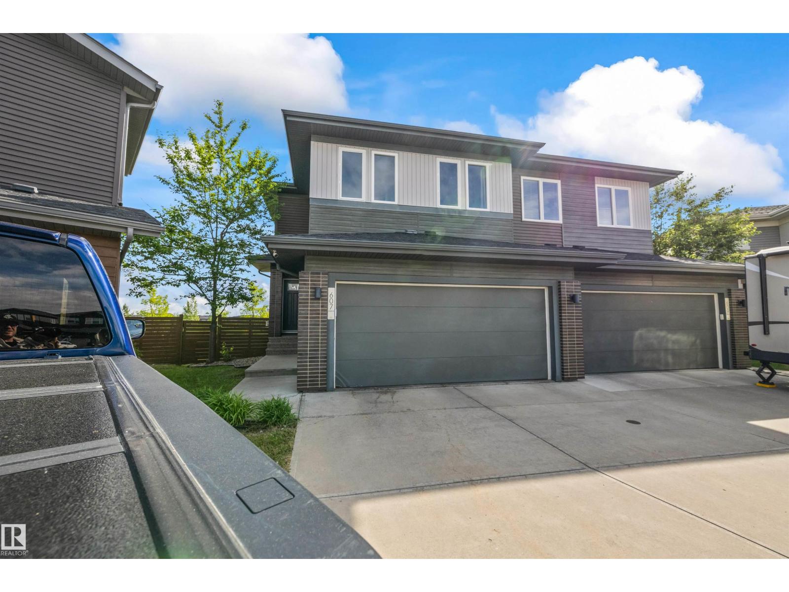 607 40 ST SW — photo 55