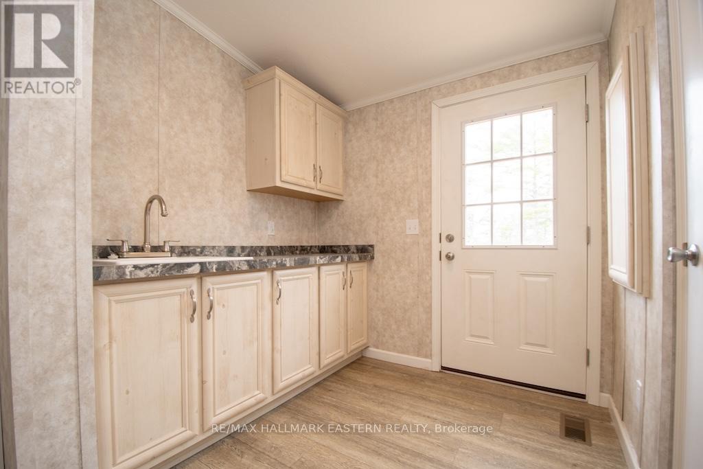 1862 LAKEHURST ROAD - 19