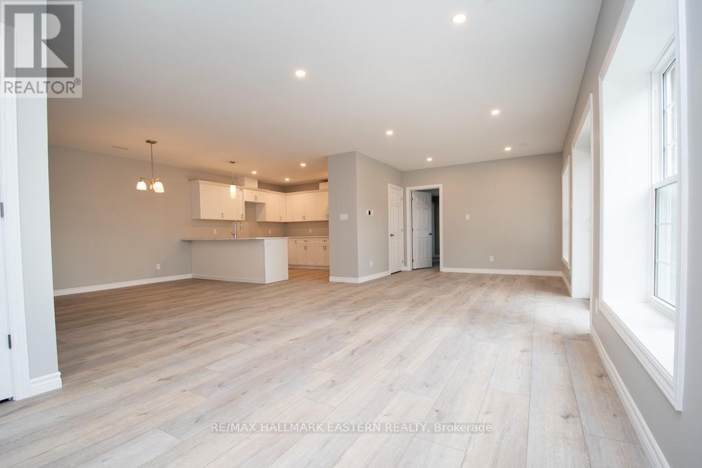 1862 LAKEHURST ROAD - 25