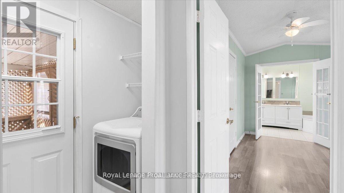 #18 311 DUNDAS STREET E - 12
