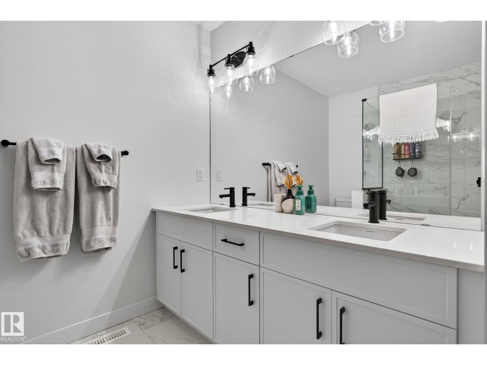 19334 26A AV NW — photo 32