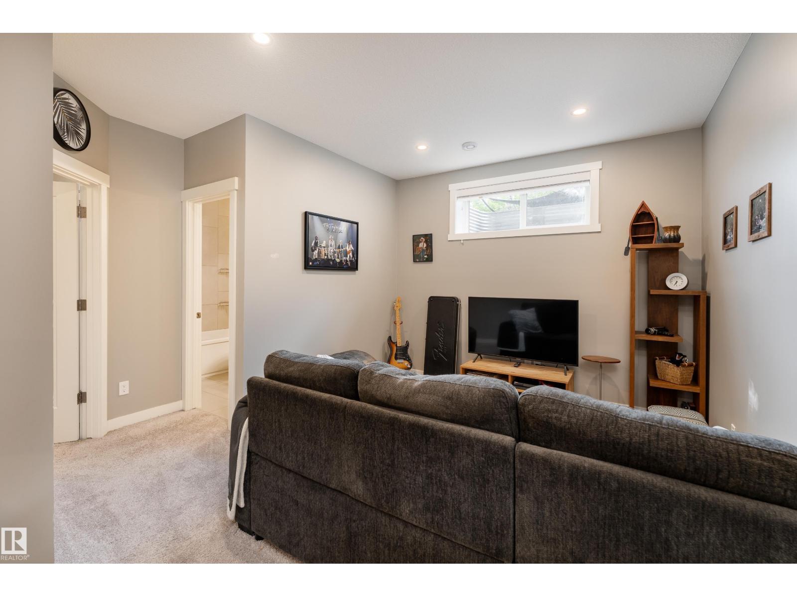 3468 CAMERON HEIGHTS CV NW — photo 39
