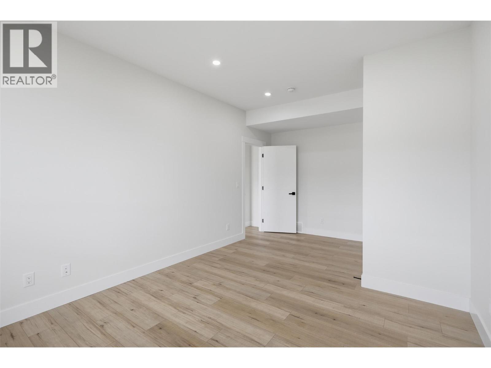 3100 Kicking Horse Drive Unit# 3, Kamloops