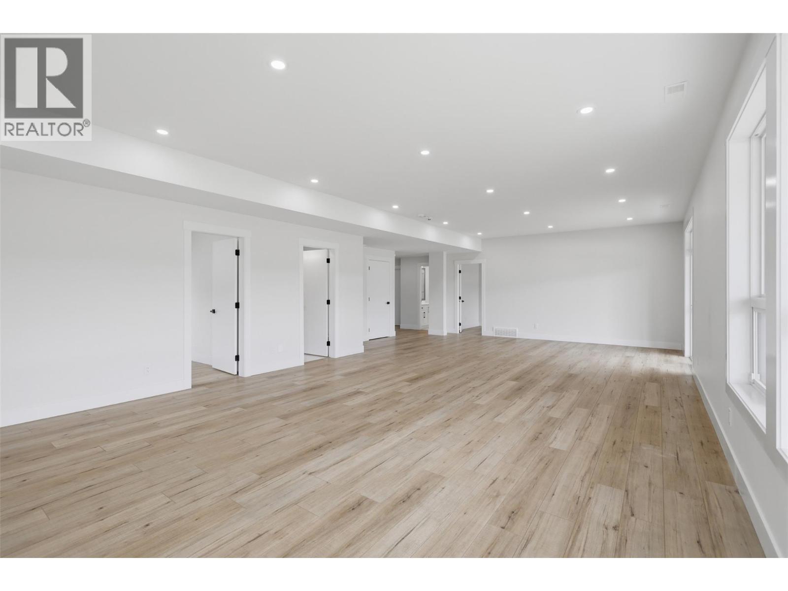 3100 Kicking Horse Drive Unit# 3, Kamloops