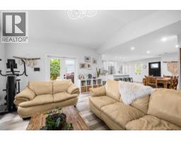 2pc Bathroom - 1119 Pine Street, Kamloops, BC V2C3A7 Photo 14