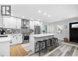 3pc Ensuite bath - 1119 Pine Street, Kamloops, BC V2C3A7 Photo 6