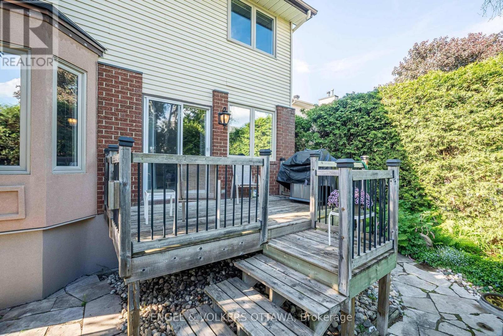 4 Bed, 4 Bath House for Sale in Ottawa – 30 HUNTINGS END AVENUE, Ottawa – MLS# X13426850 - Image 40