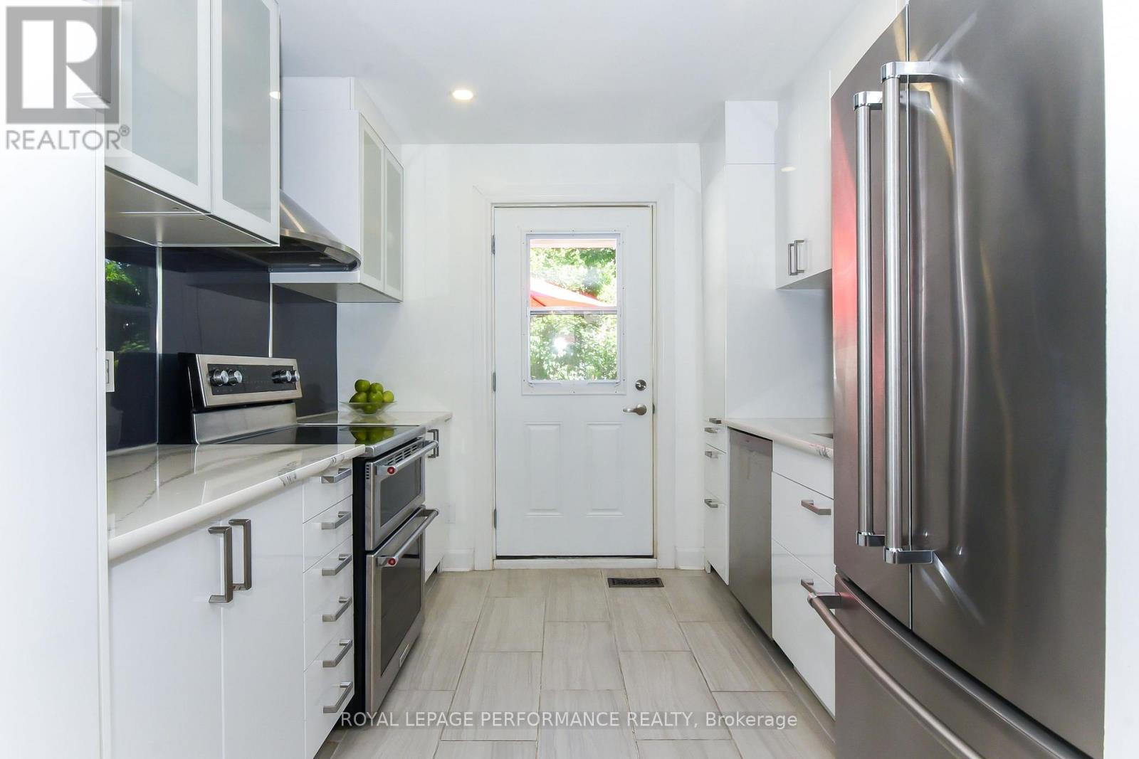 839 NICHOLSON AVENUE - 13