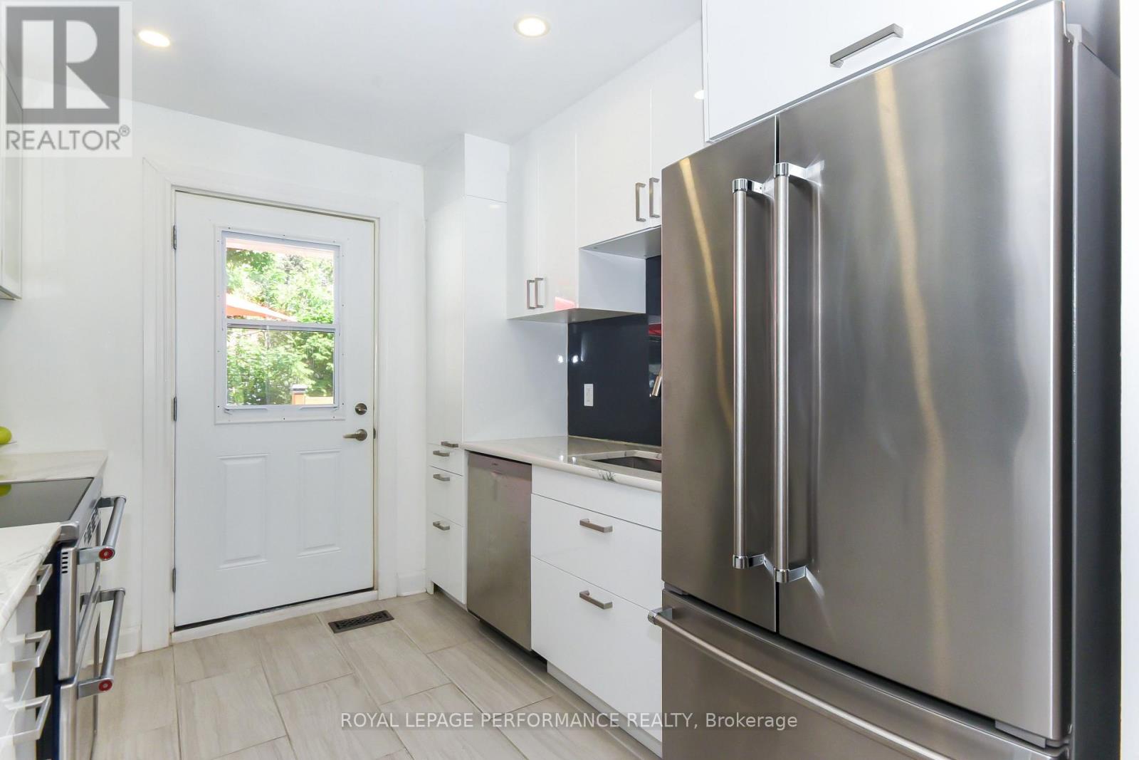 839 NICHOLSON AVENUE - 15
