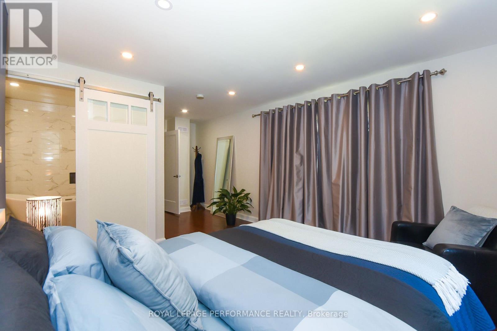 839 NICHOLSON AVENUE - 20