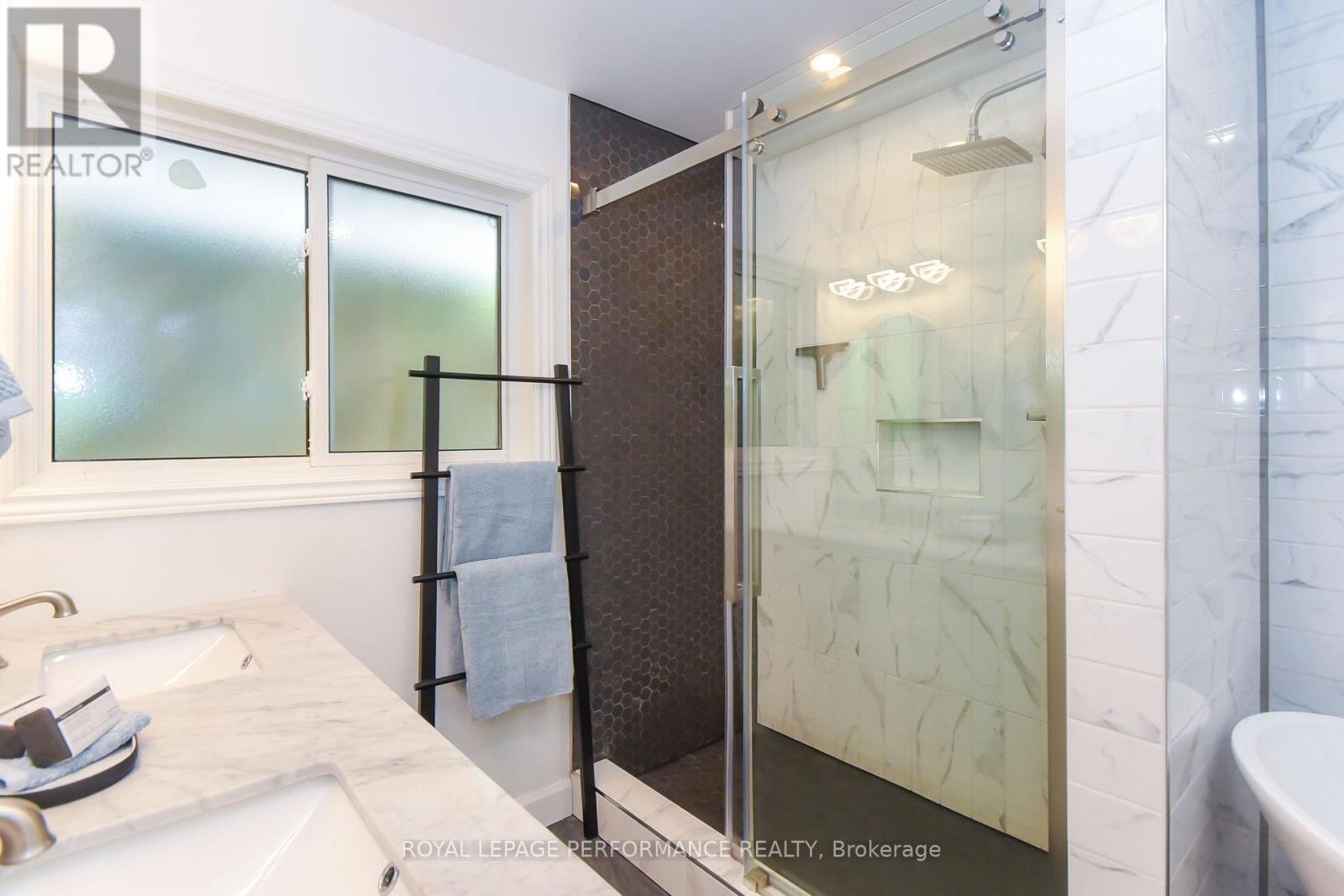 839 NICHOLSON AVENUE - 23