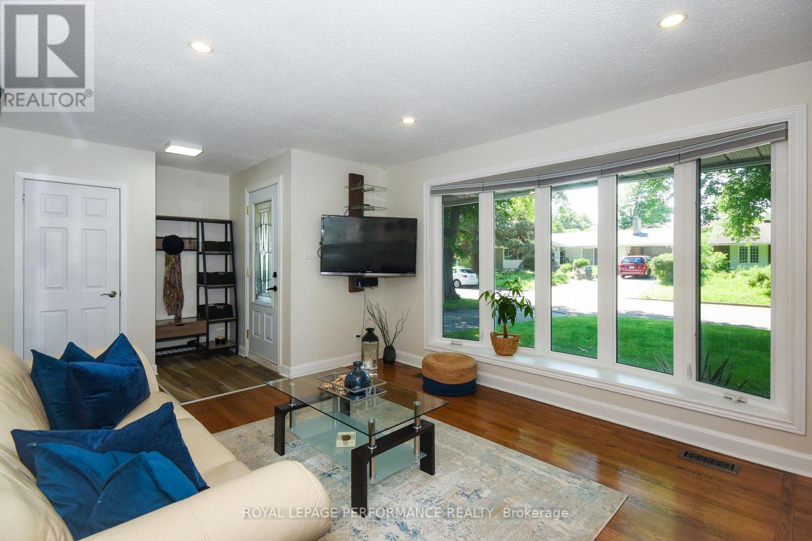 839 NICHOLSON AVENUE - 5