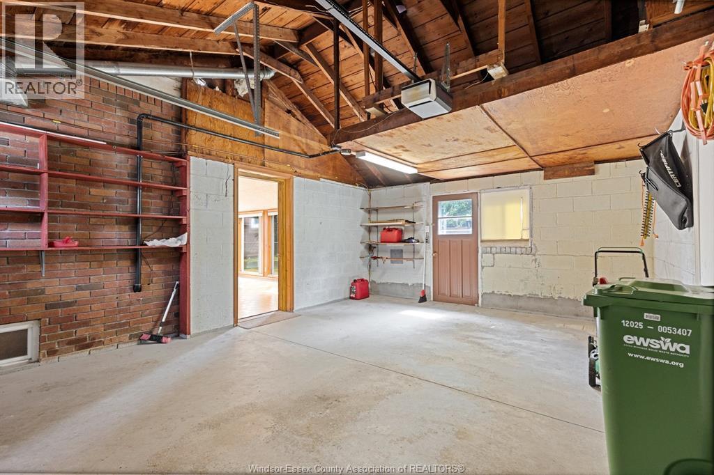 3455 DOUGALL - 15