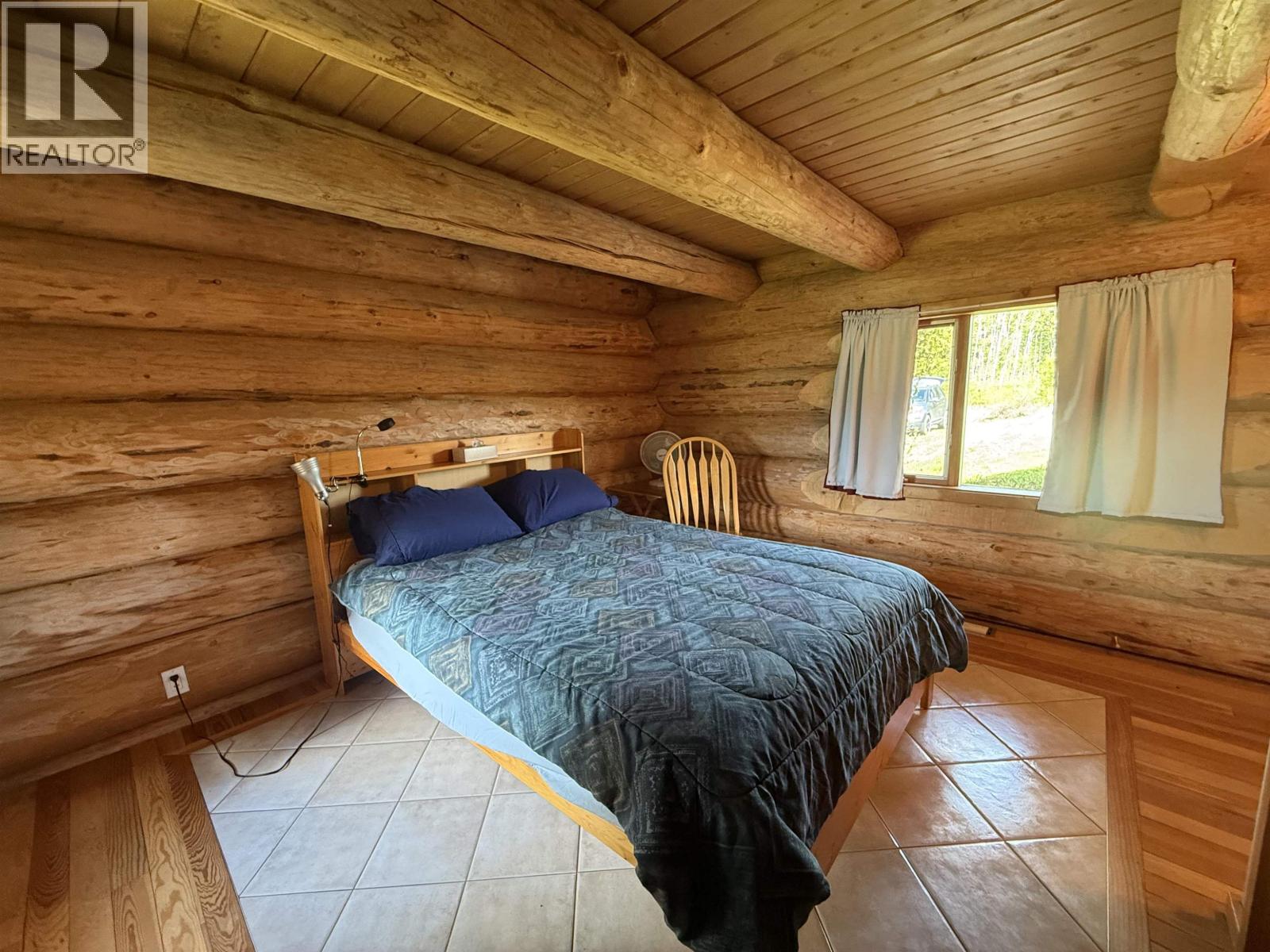 6463 HETHERINGTON ROAD - 22