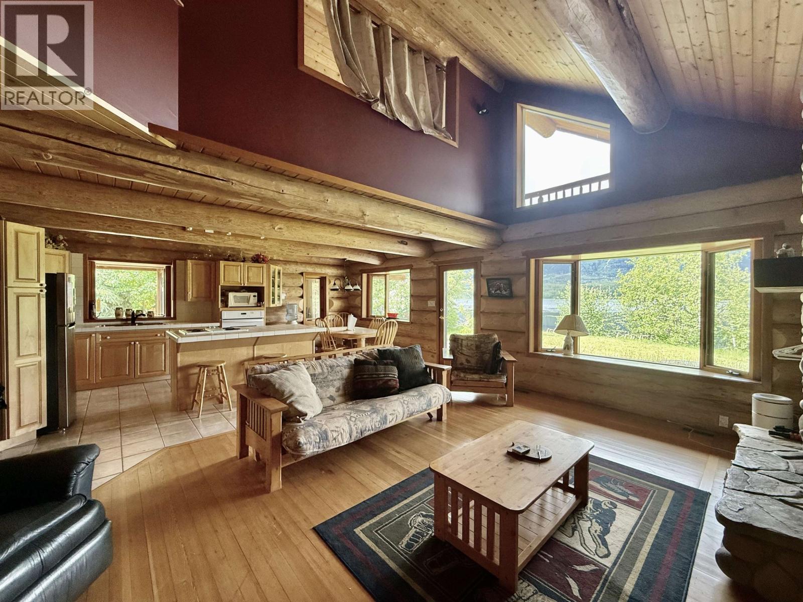 6463 HETHERINGTON ROAD - 16
