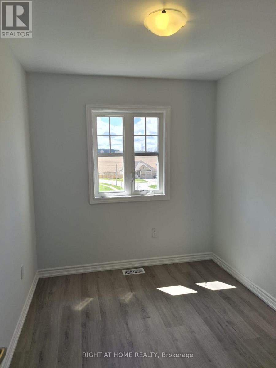 17 RAVENSCRAIG PLACE - 20