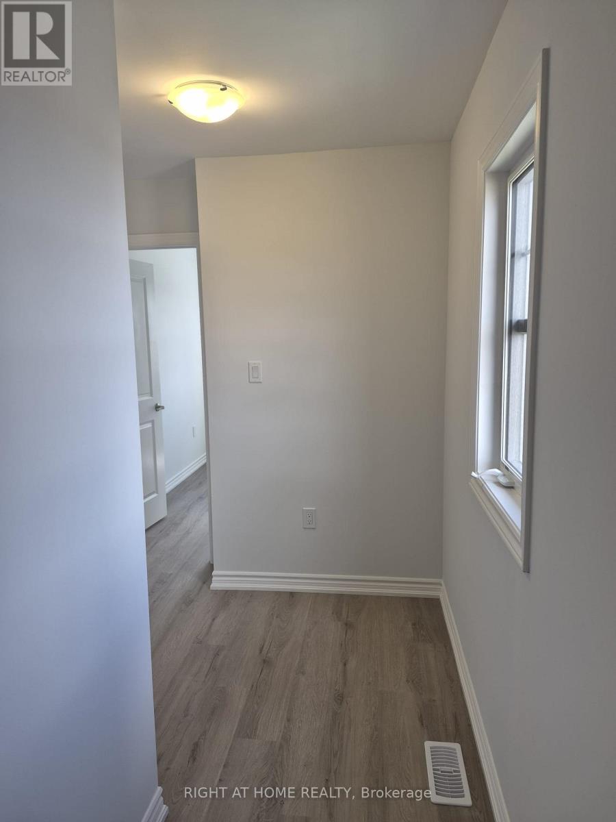 17 RAVENSCRAIG PLACE - 11