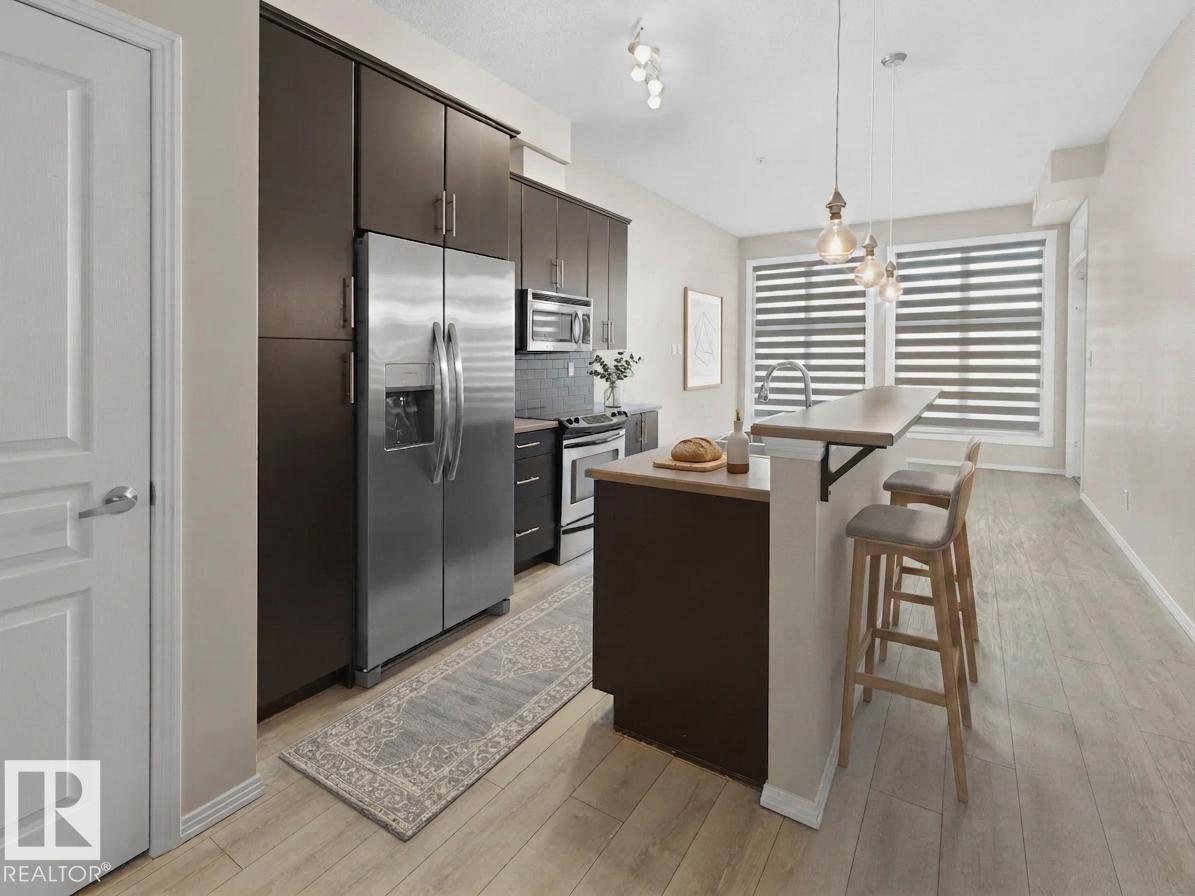 #103 10531 117 ST NW - 14