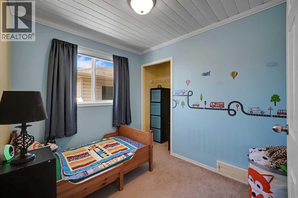 Upper 2nd Bedroom