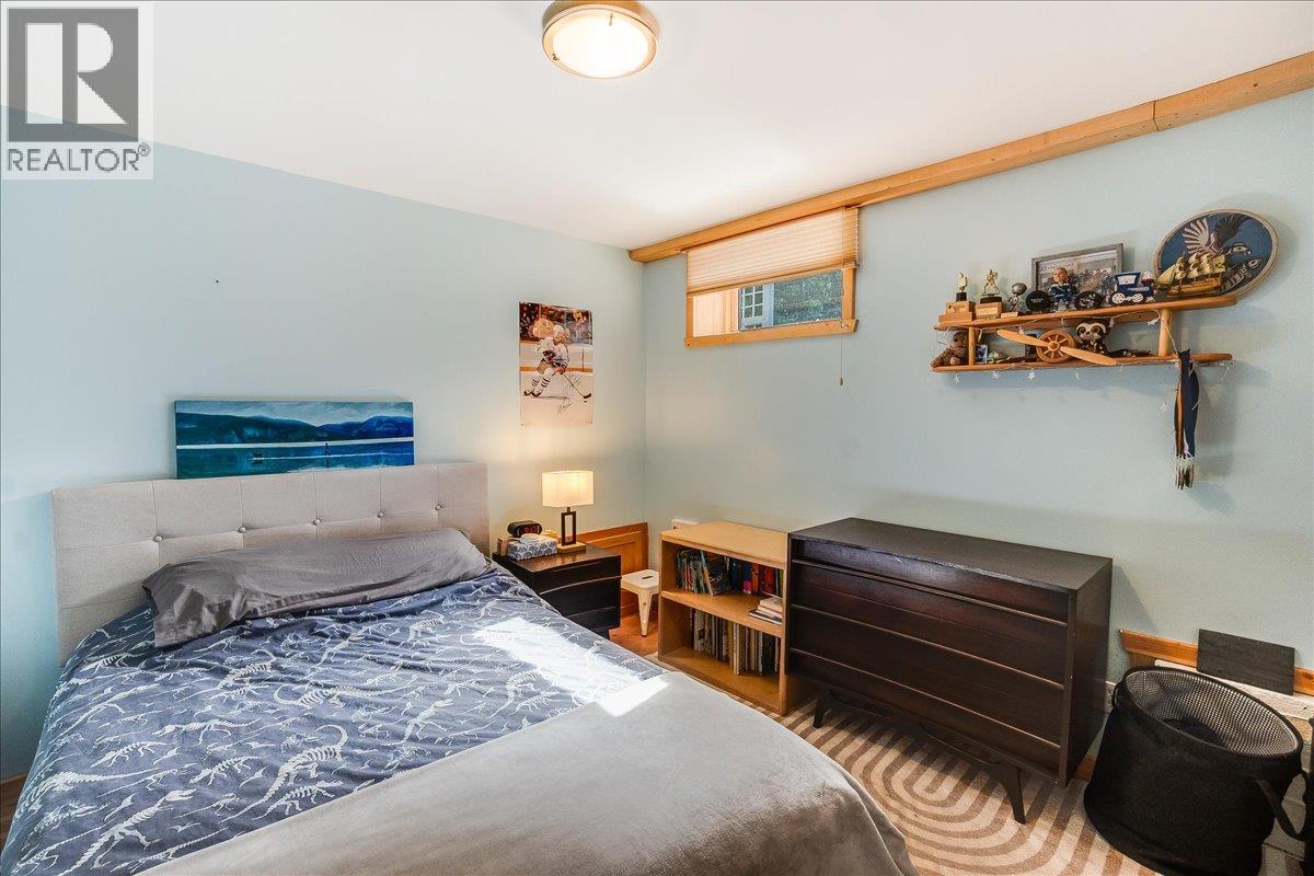 233 D Avenue - 22
