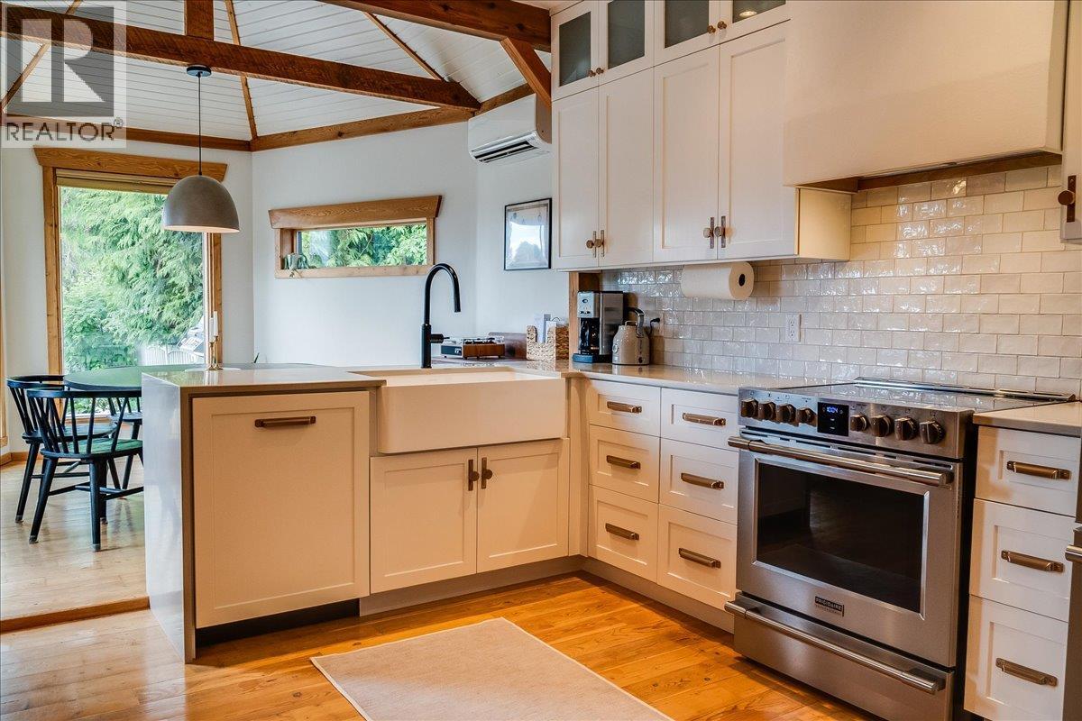 233 D Avenue - 8