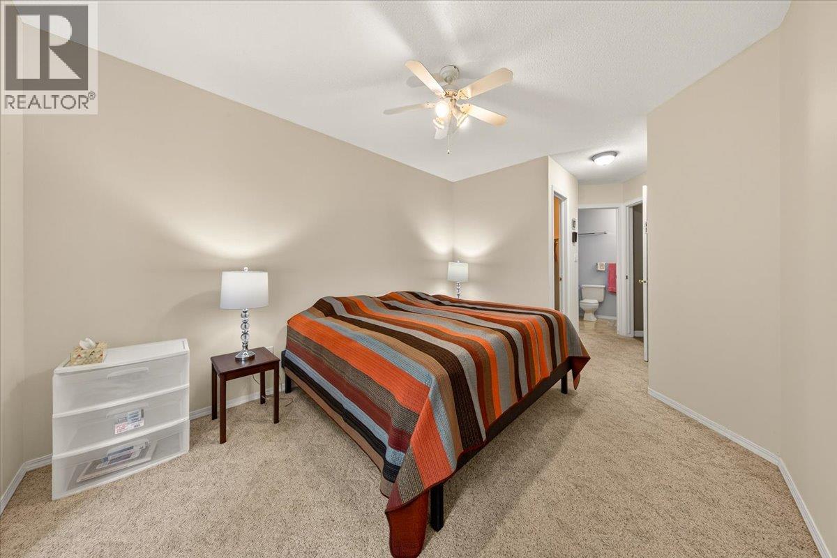 #3 7559 COLUMBIA Avenue - 19