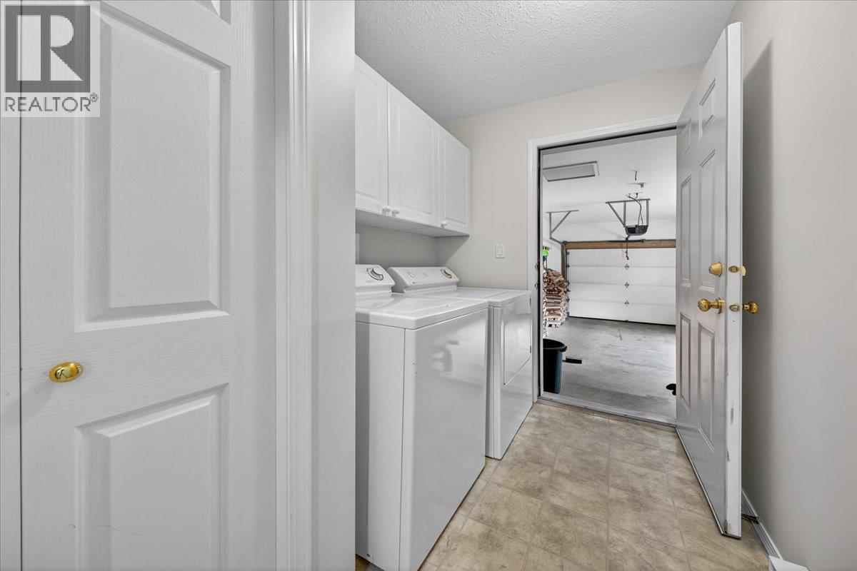 #3 7559 COLUMBIA Avenue - 33