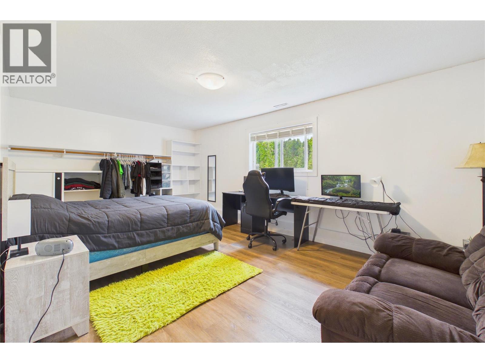 148 TROY Place - 13