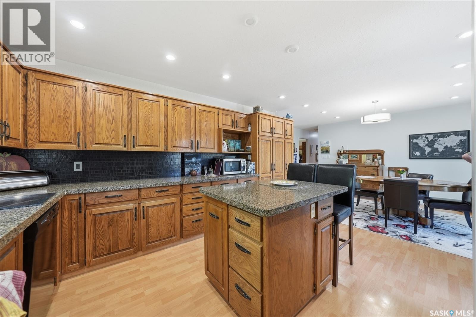 515 3rd AVENUE - 12
