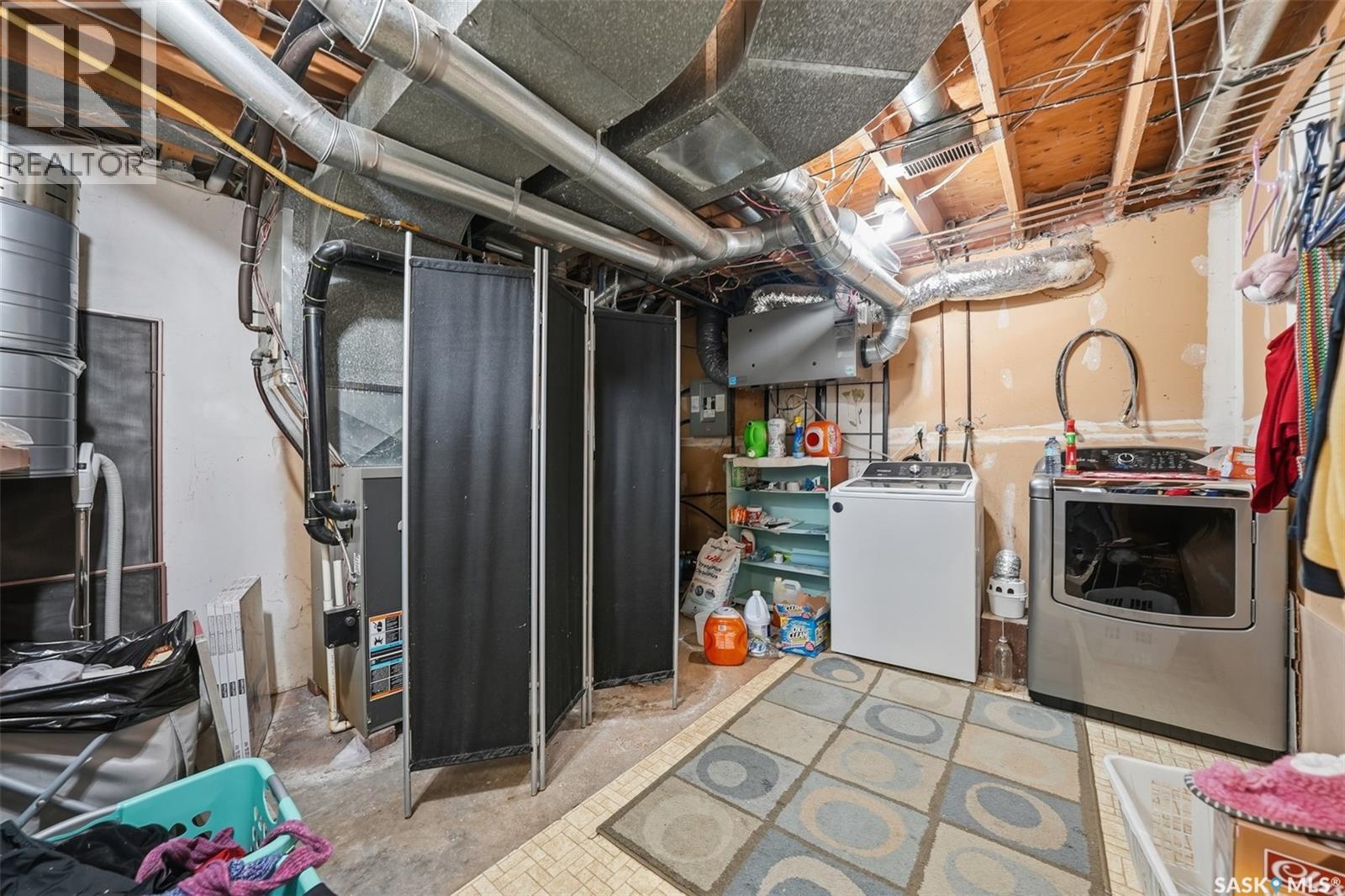 515 3rd AVENUE - 29