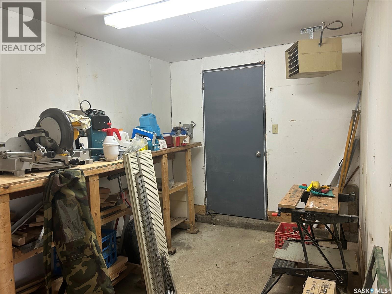 202 2nd STREET W - 10