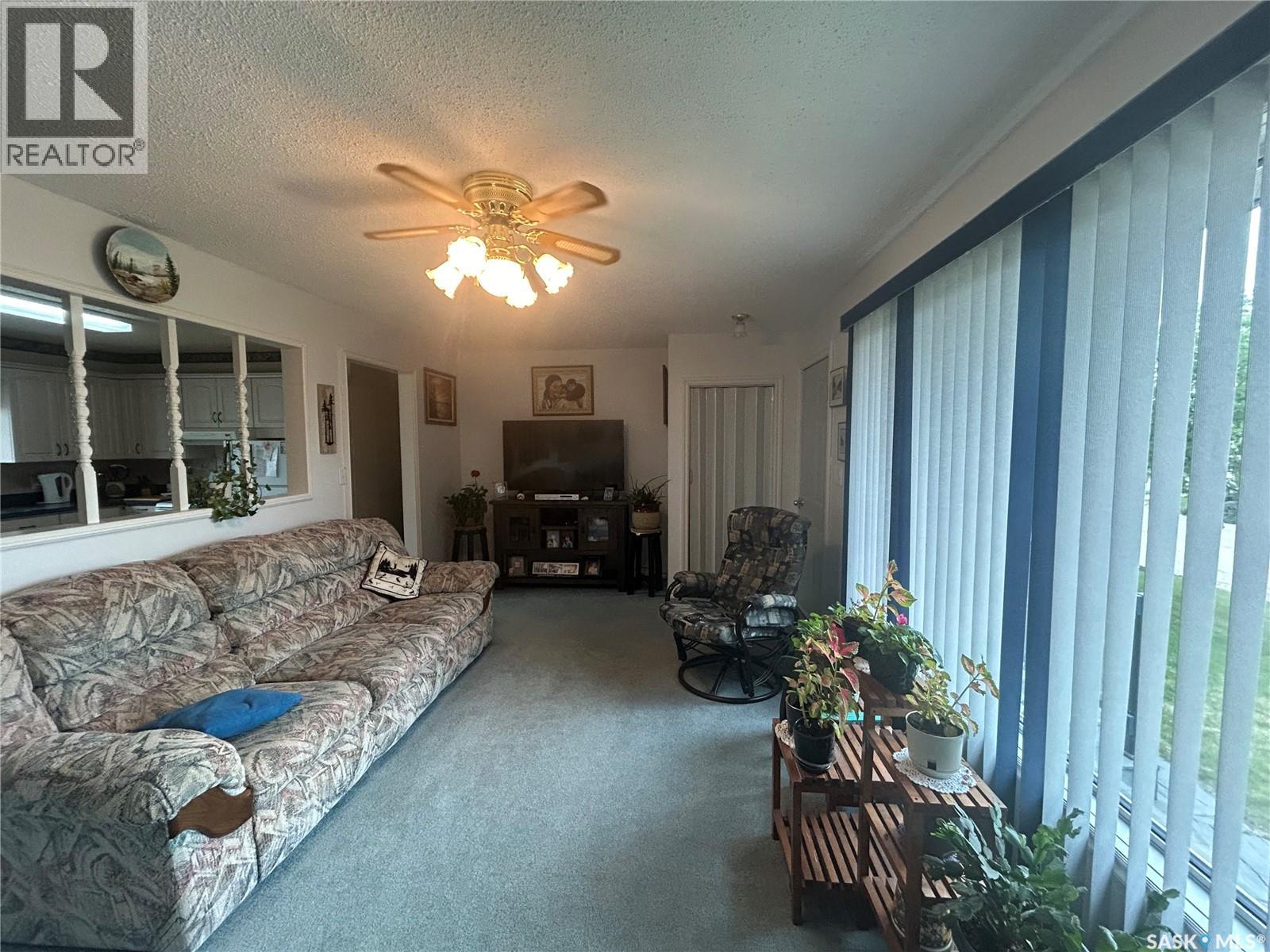 202 2nd STREET W - 13
