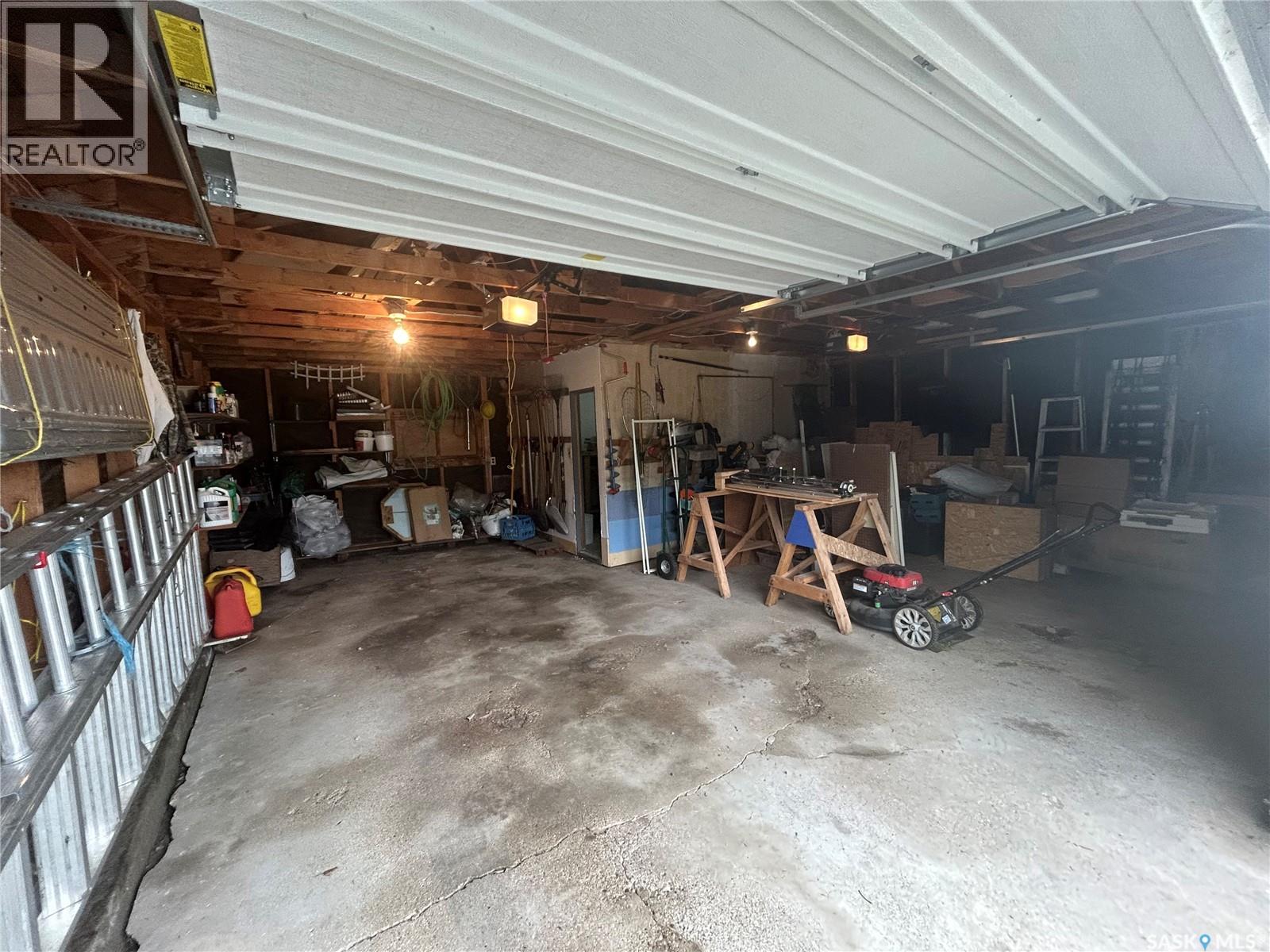 202 2nd STREET W - 8