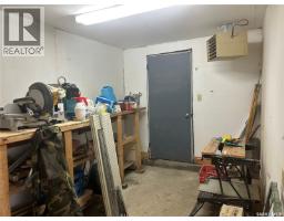 Laundry room - 202 2nd Street W, Carrot River, SK S0E0L0 Photo 10